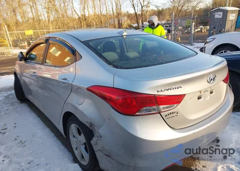 2013 Hyundai Elantra Gls from USA, damaged, VIN KMHDH4AE8DU660468